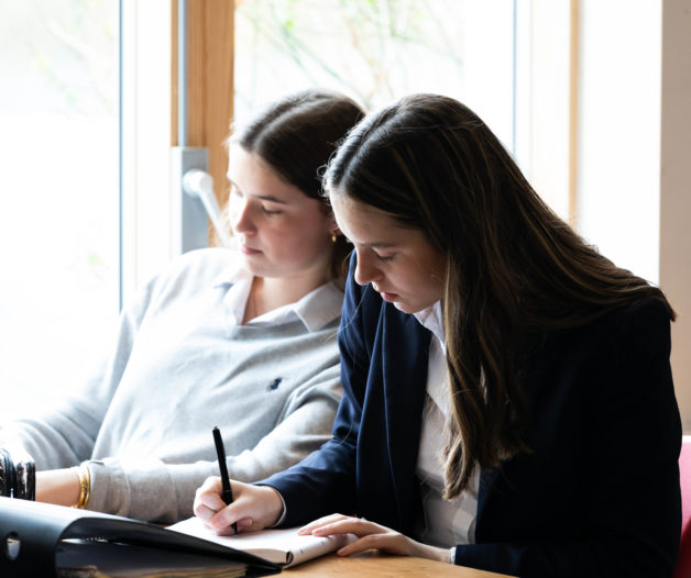 Thinking outside the box: the Extended Project Qualification